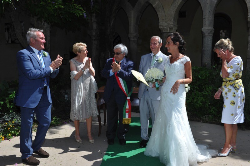  married bride and groom celebrate | Planner: Venice Events | via https://emmalinebride.com/real-weddings/italian-weddings-destination/