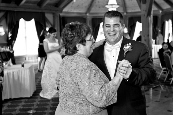 New Hampshire wedding photographer - Boro: Creative Visions
