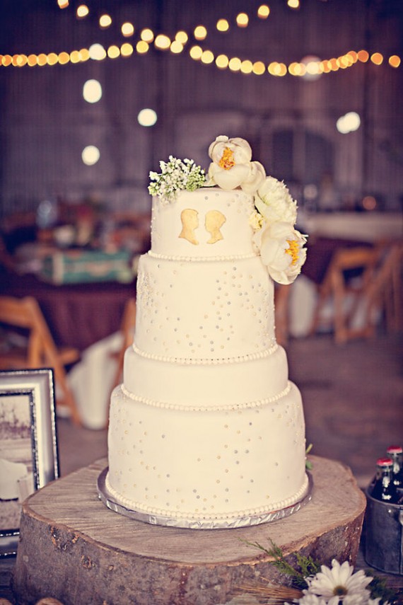 rustic wedding cake 3