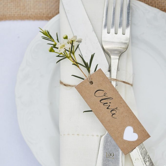 rustic place cards and favors