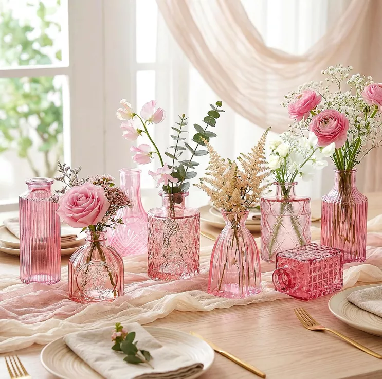 colorful bud vases for wedding reception table decorations