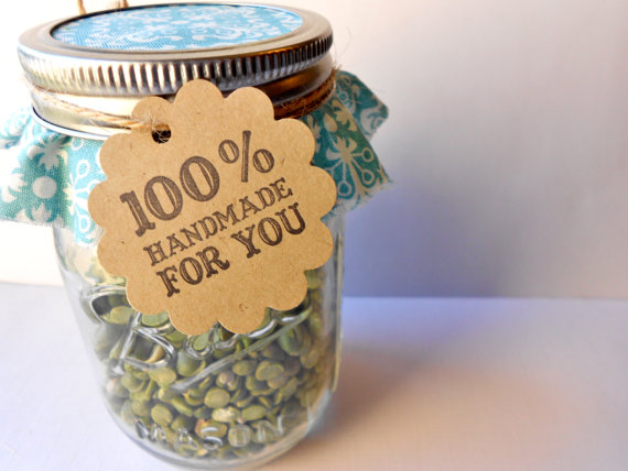 how to decorate wedding favors