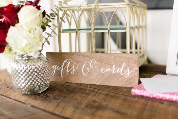 Gifts and Cards Sign by Paper and Pine Co. | via Wood Themed Wedding Ideas: https://emmalinebride.com/themes/wood-themed-wedding-ideas/
