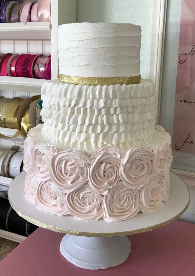 fake wedding cakes