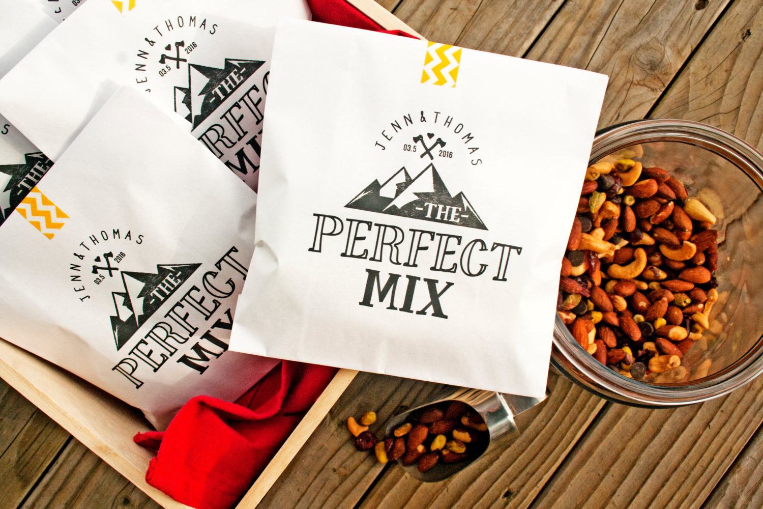 the perfect mix trail mix favors by mavora