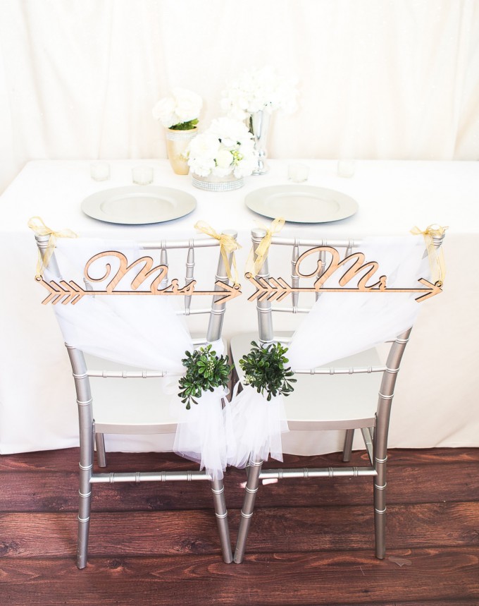 boho arrow | chair signs for bride and groom | by zcreate design | https://emmalinebride.com/reception/chair-signs-for-bride-and-groom/