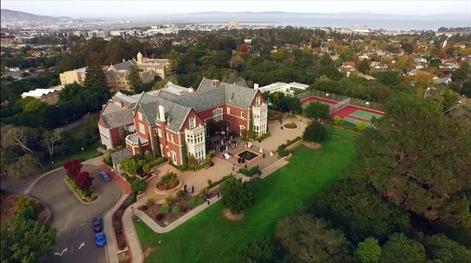 kohl mansion wedding | A Luxurious Wedding at the Kohl Mansion (California Weddings) | http://www.emmalinebride.com/real-weddings/a-luxurious-wedding-at-the-kohl-mansion-real-wedding-video/ | Film (Wedding Video): Baby Blue Film