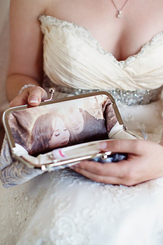 photo clutch bag by angee w - photo by camilla mendes | bridesmaid clutches instead of flowers via https://emmalinebride.com/bridesmaid/clutches-instead-of-flowers/