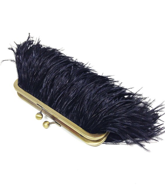 feather-clutch-purses-weddings-for-bridesmaids-black-feathers
