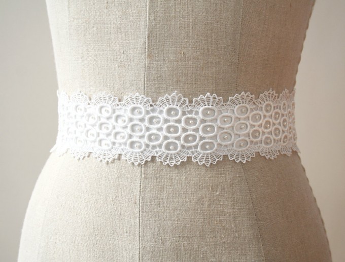 Lace bridal sash with small pearl-like beads | by Laura Stark | sashes dress | https://emmalinebride.com/bride/bridal-sashes-dress