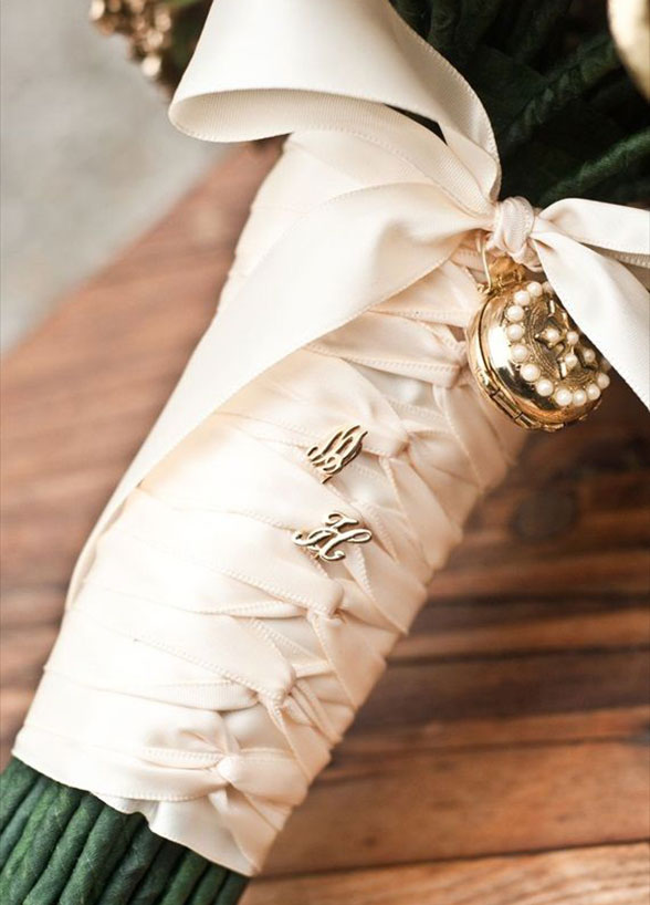 monogram pin bouquet wrap | photo: meghan christine photography | wedding bouquet wraps: https://emmalinebride.com/bouquets/wedding-bouquet-wraps/