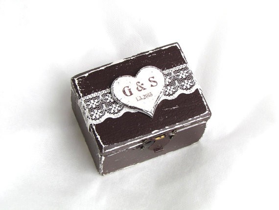 dark wood ring box by GregolinoWedding | 41 Beautiful Rustic Ring Pillows on Etsy | https://emmalinebride.com/rustic/ring-pillows-etsy-weddings/