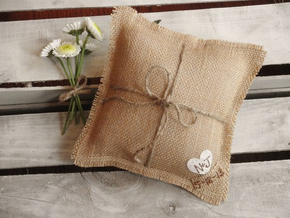 natural burlap ring pillow by theartsyhippie | 41 Beautiful Rustic Ring Pillows on Etsy | https://emmalinebride.com/rustic/ring-pillows-etsy-weddings/
