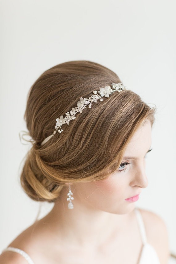 crystal headband | 50+ Best Bridal Hairstyles Without Veil | https://emmalinebride.com/bride/best-bridal-hairstyles
