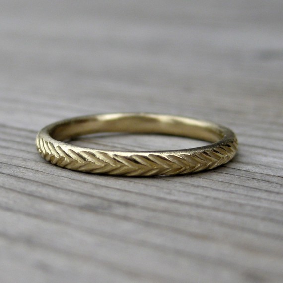 feather wedding ring | rustic wedding rings by Kristin Coffin Jewelry https://emmalinebride.com/rustic/wedding-rings/