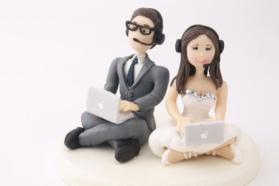 figurine wedding cake toppers apple lover mac laptop gamer