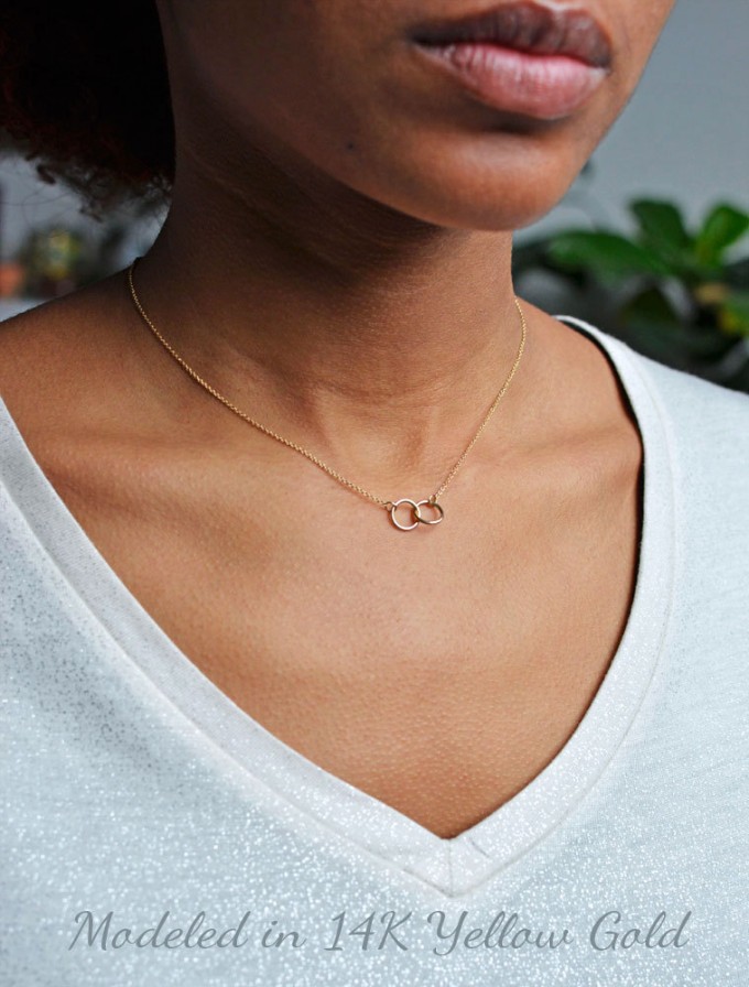 interlocking rings necklace in gold by lilyemme jewelry