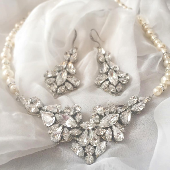 Swarovski Chandelier Earrings for the Bride | By Tigerlilly Couture | http://etsy.me/2ddYtFi