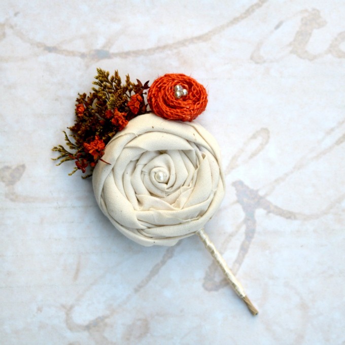 ivory dried flowre boutonniere