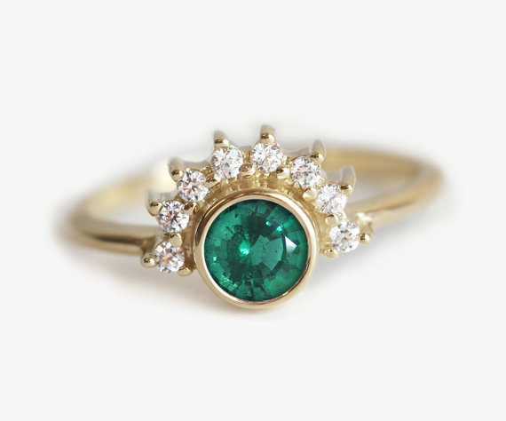 emerald-engagement-ring-by-minimalvs
