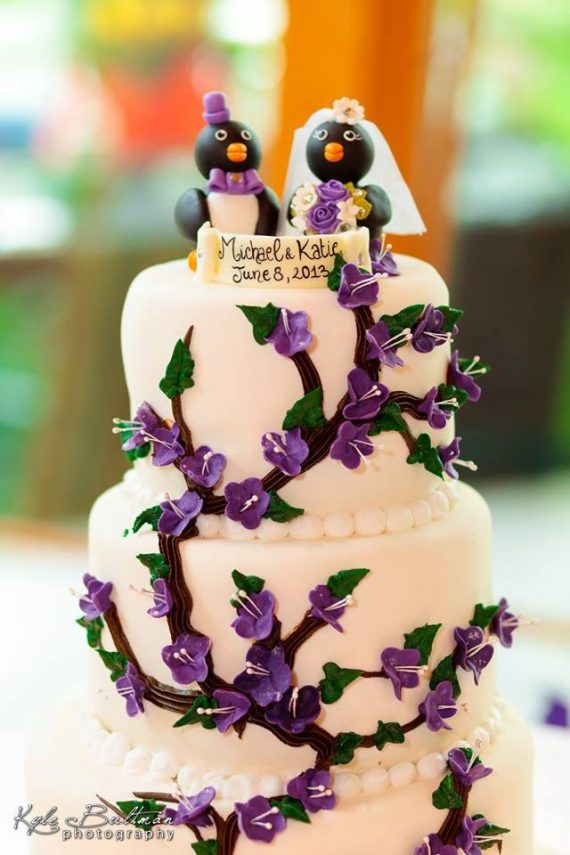 Penguin Cake Topper for Weddings | by Perlilla Pets