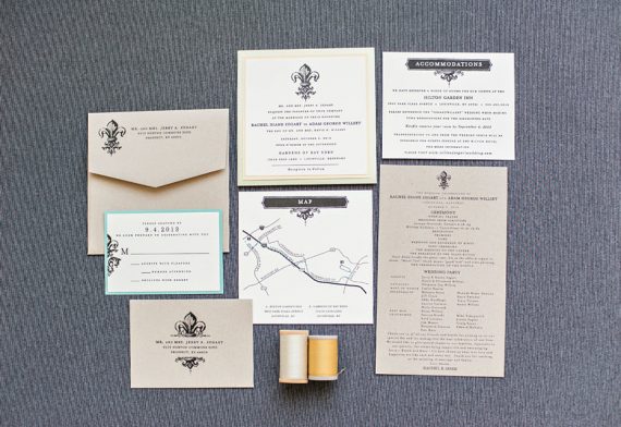 Square Wedding Invitations: What Size, Postage, Styles to Know