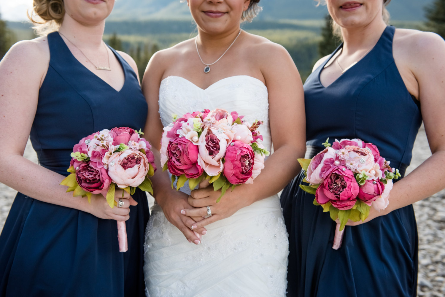 Where to Buy Silk Pink Peony Bouquets for Weddings That Look Real - Photo by Paisley Photography. Bouquet by Fashion Touch Weddings. | https://emmalinebride.com/bride/pink-peony-bouquets-for-weddings/