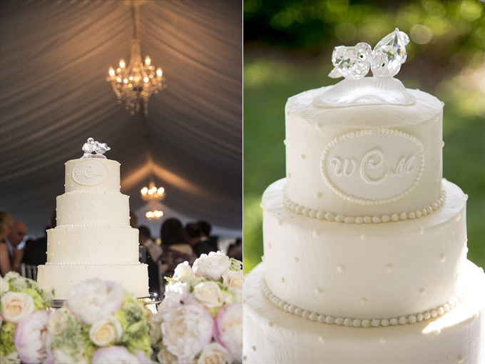 wedding cake in this Crystal Coast Wedding | North Carolina wedding photographed by Ellen LeRoy Photography - https://emmalinebride.com/real-weddings/breathtaking-crystal-coast-wedding-mara-will-married/