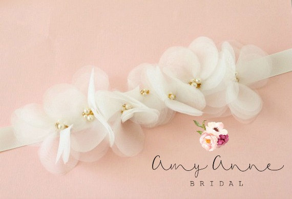 How to Tie a Wedding Dress Sash | Sash by Amy Anne Bridal | via https://emmalinebride.com/bride/how-to-tie-wedding-dress-sash/