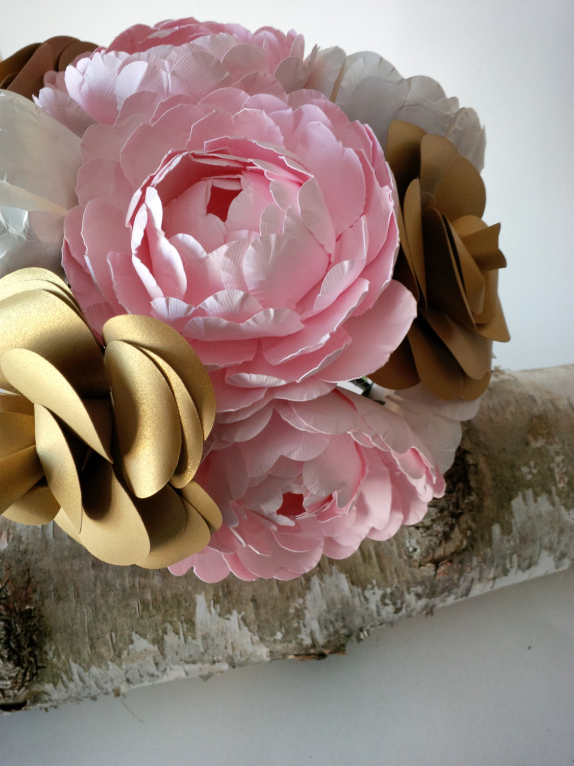 paper flower bouquets for weddings, backdrops, boutonnieres, paper flower decorations | by 2clvrdesigns on Etsy