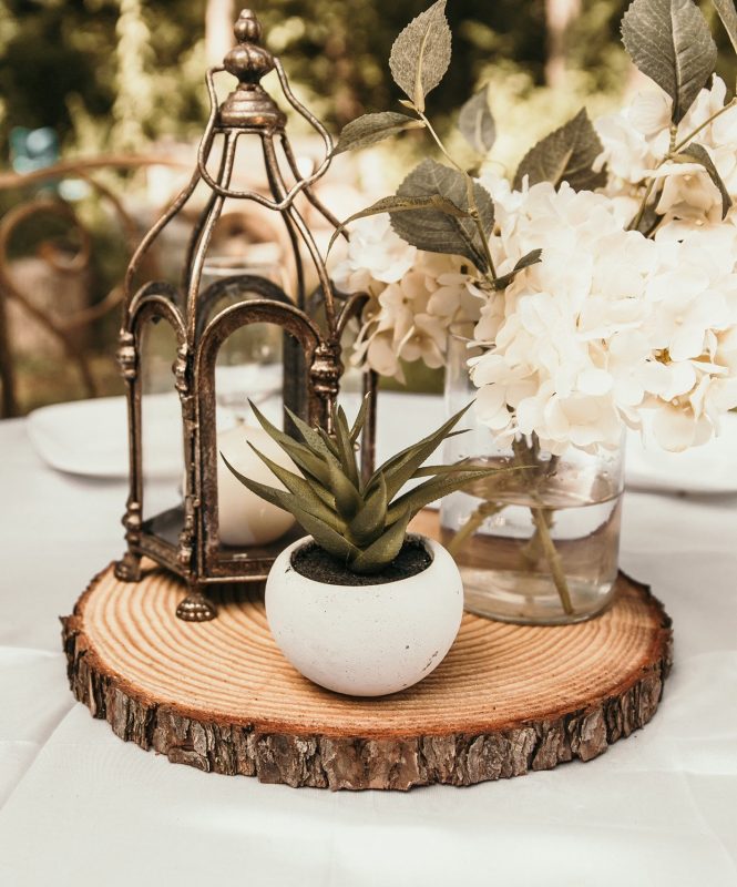 Where to Buy Cheap Wood Slices in Bulk for Wedding Centerpieces