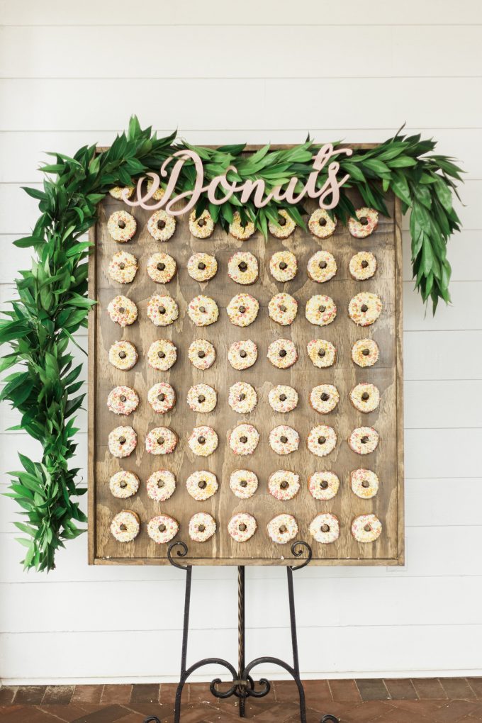donut wedding favors