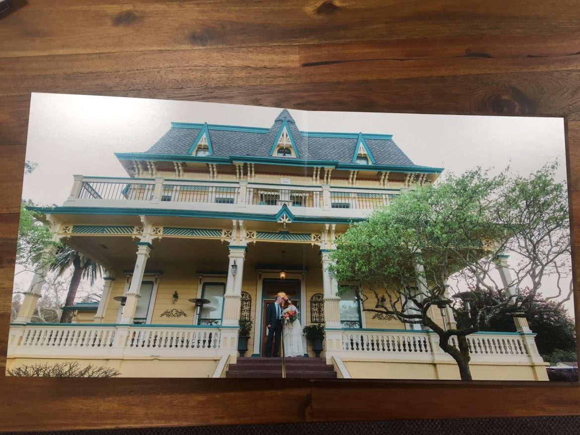 do you need a wedding album