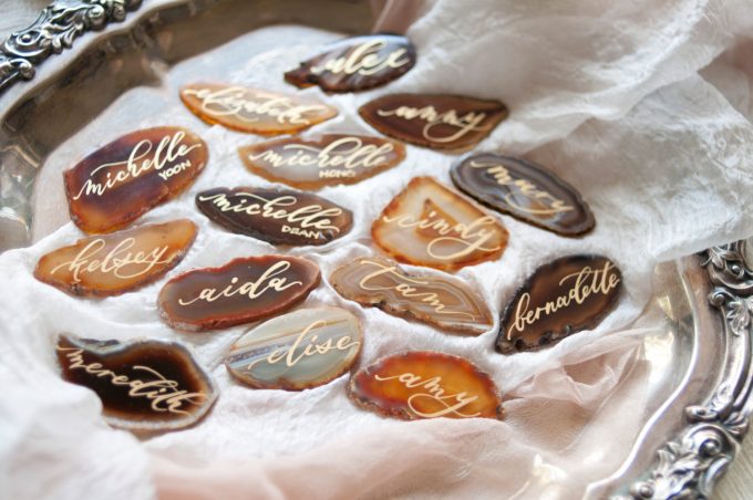 agate place cards by senimancalligraphy