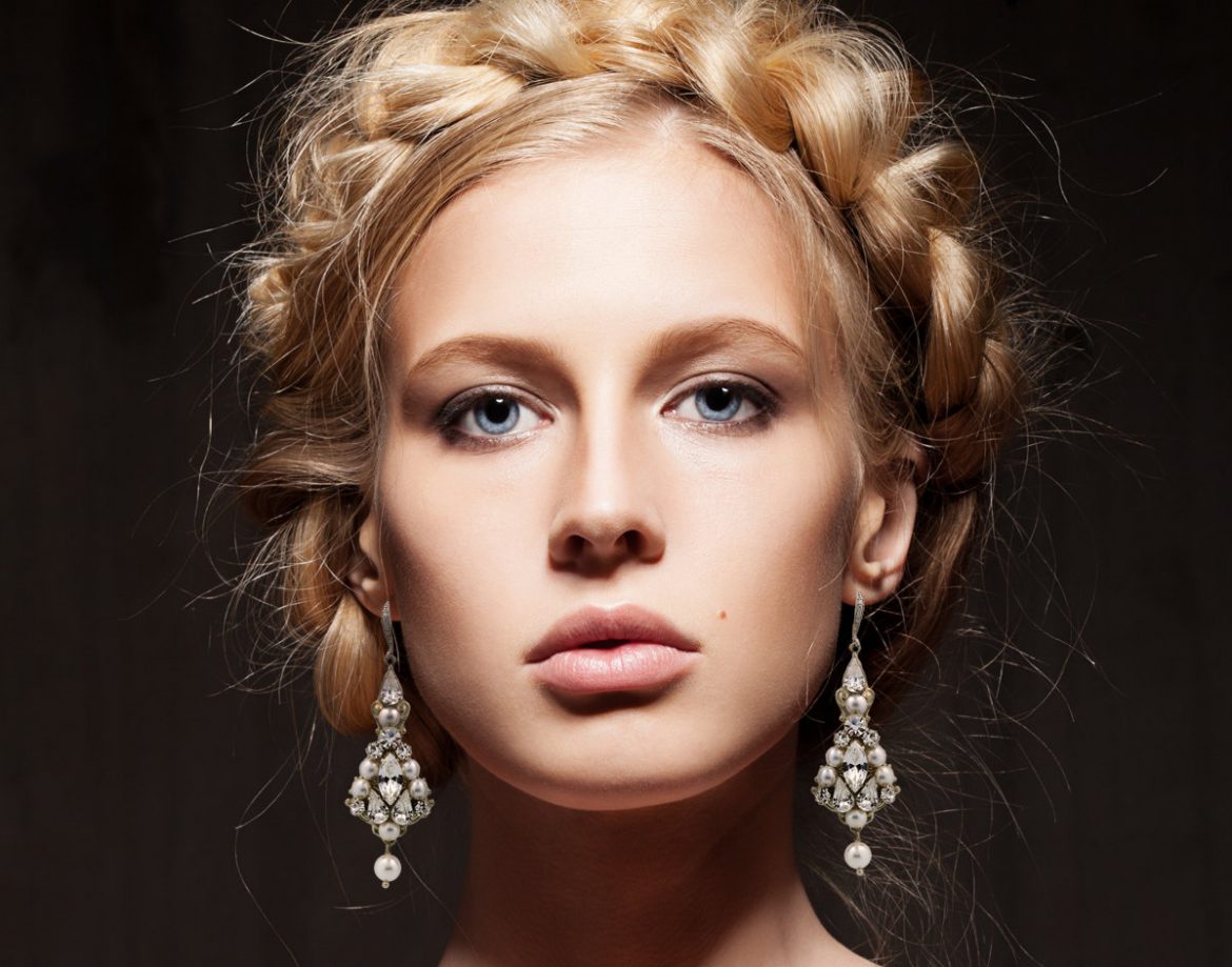 bridal chandelier earrings with pearls by tigerlilly couture