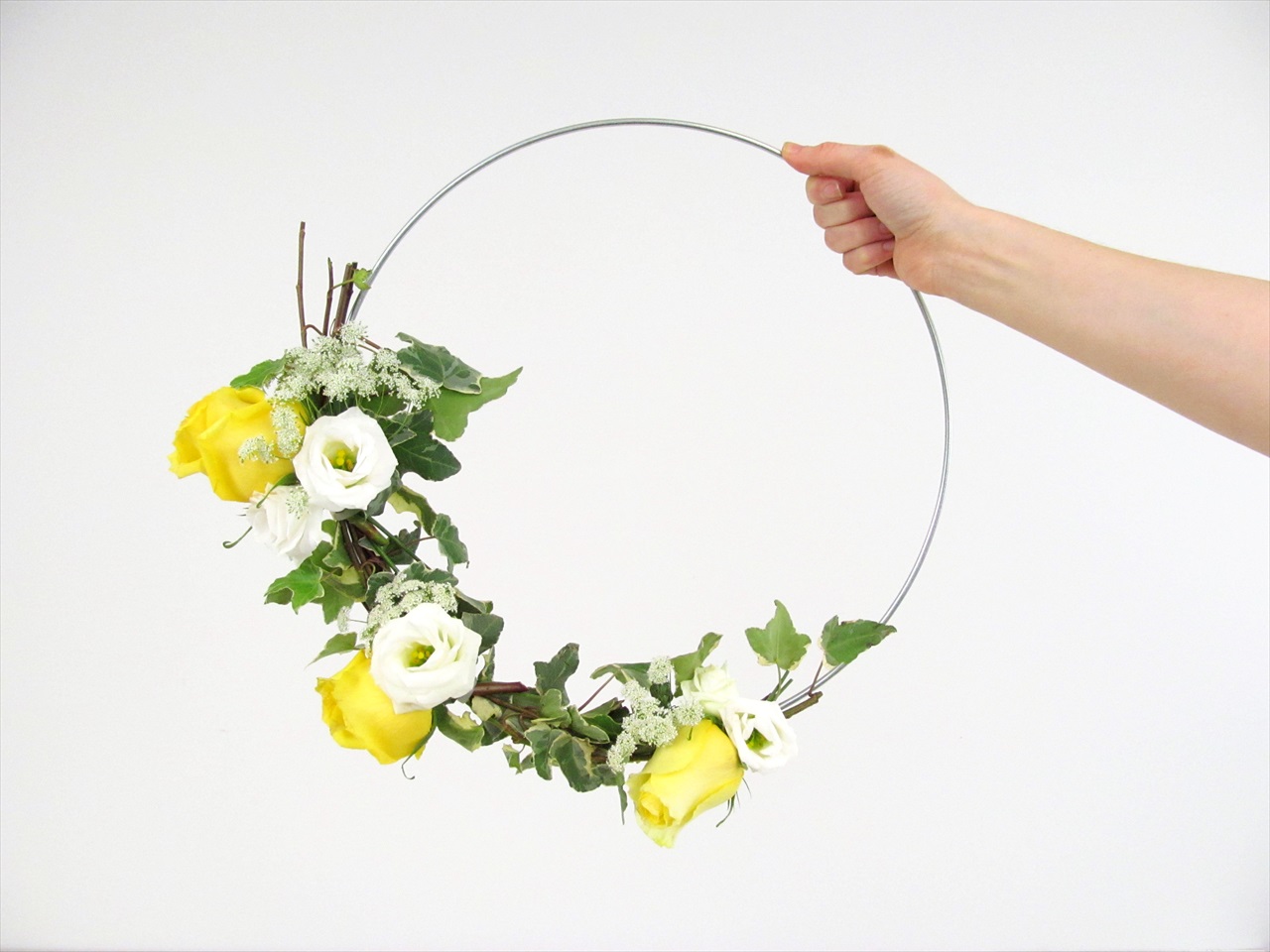 diy floral hoop tutorial