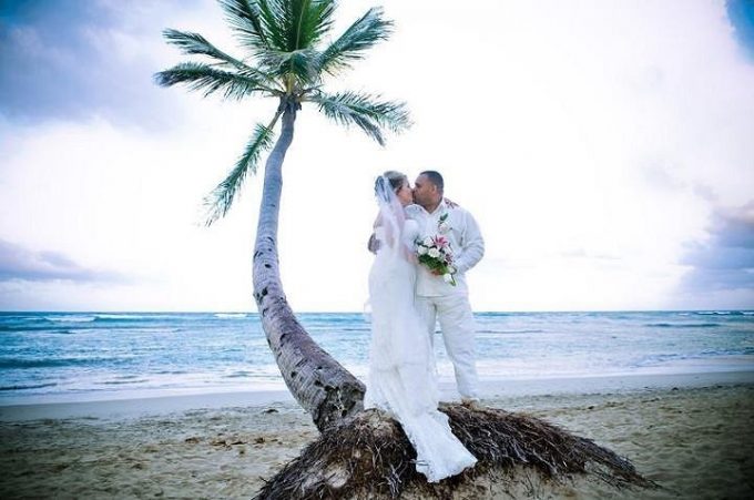 beach wedding groom attire ideas