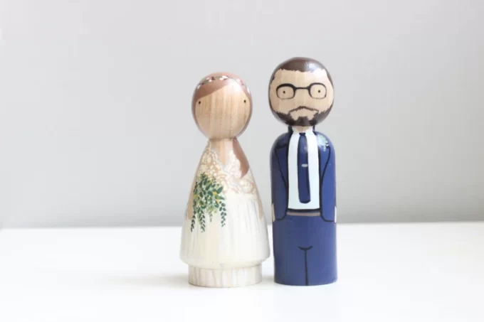 unique cake topper for weddings