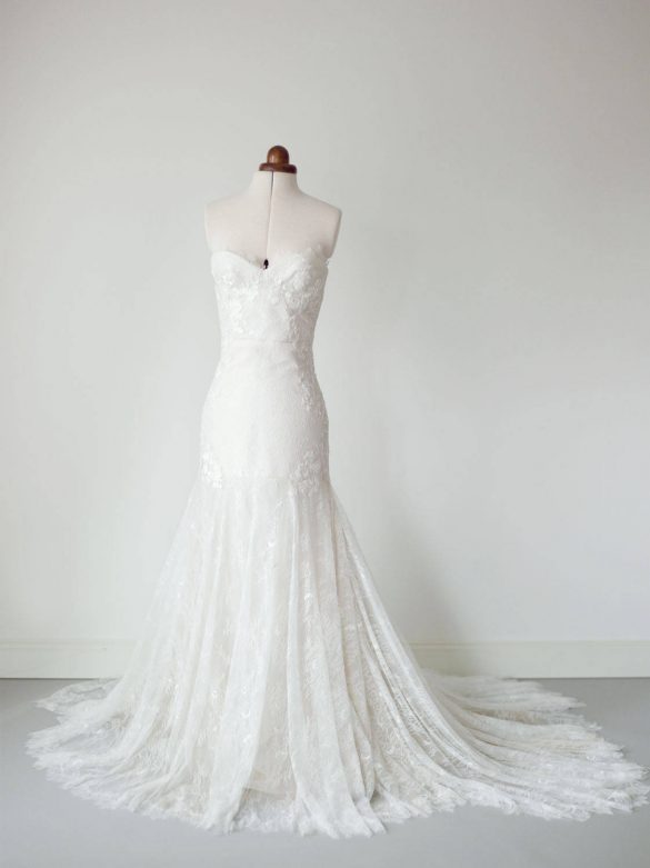 Mermaid Fishtail Wedding Dress for a Timeless and Elegant Style