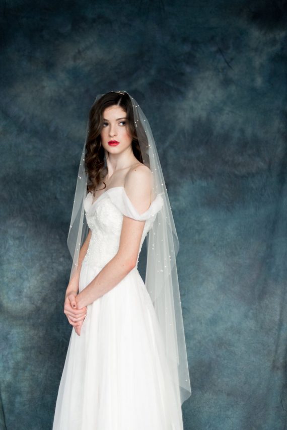 12 Most Beautiful Pearl Wedding Ideas for Brides | Emmaline Bride