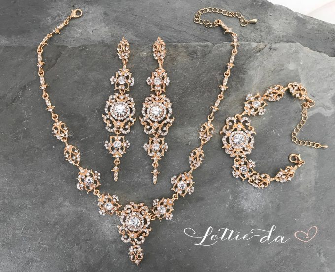 bridal chandelier earrings in gold