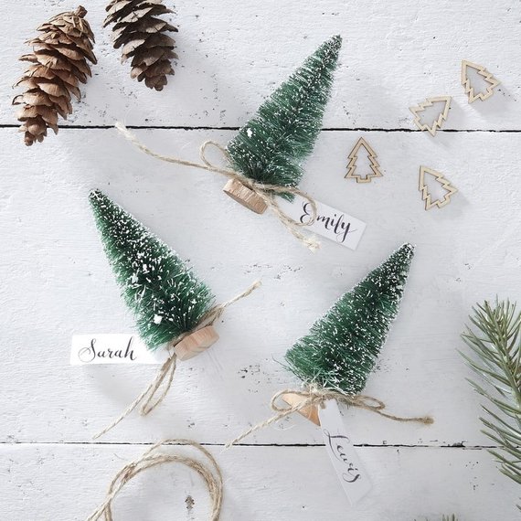 Christmas tree place card holders