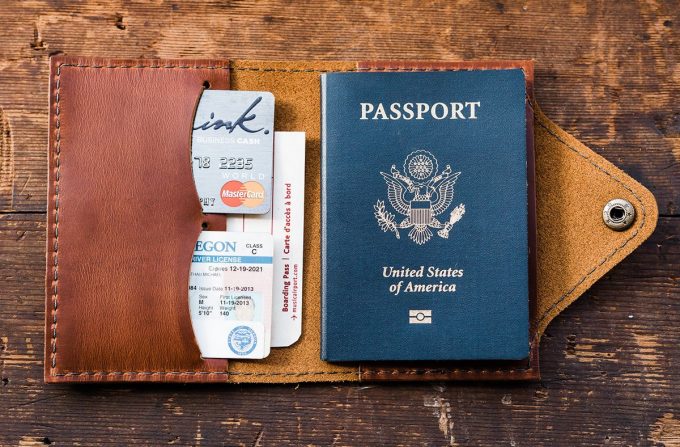 best travel wallet in leather
