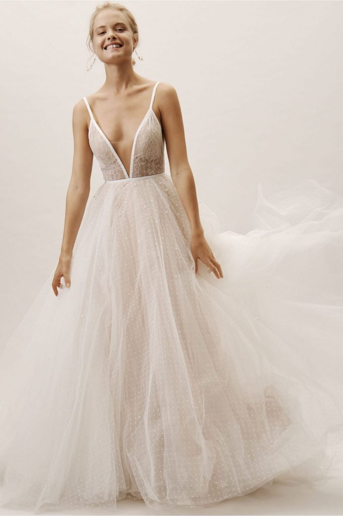 luxury wedding gowns online