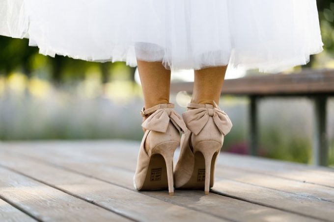 lace heels for weddings