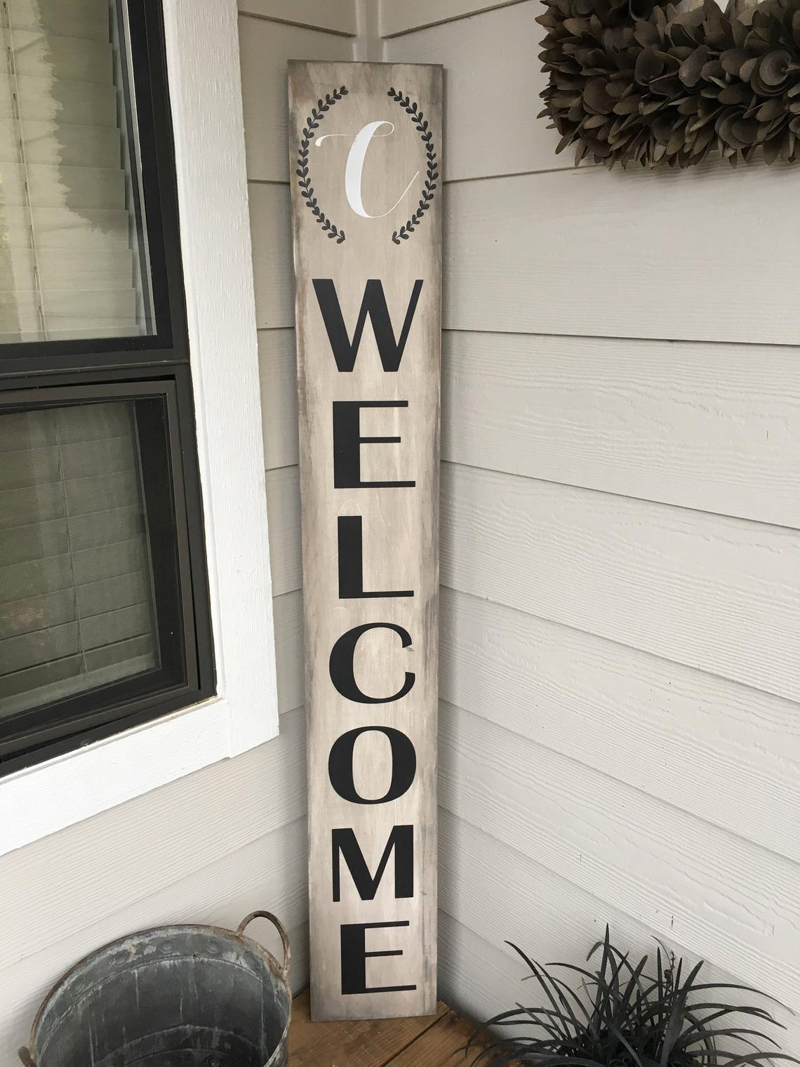 Welcome Porch Sign -- HANDMADE-A-DAY | Emmaline Bride Wedding Blog