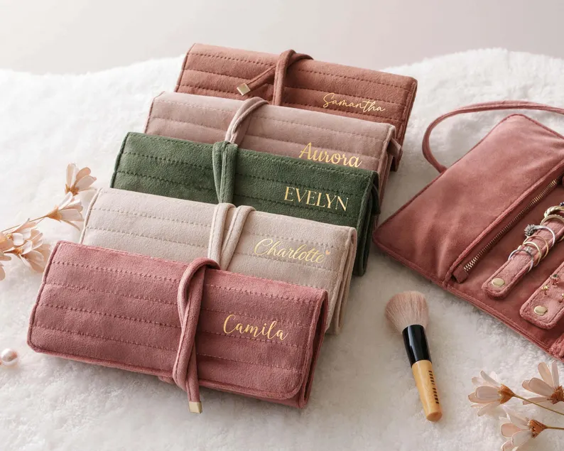 personalized bridesmaid jewelry roll gift idea for keeping jewelry tangle free and organized when traveling