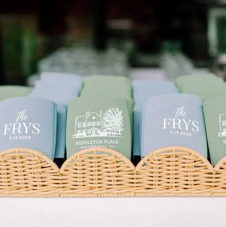 can cooler wedding favors with venue on front