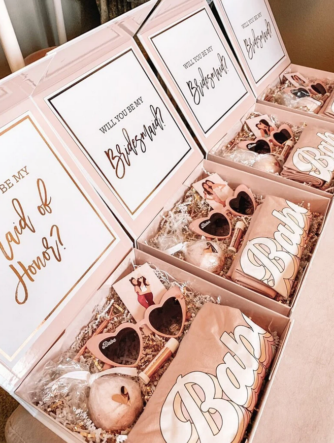 bridesmaid gift boxes empty or filled