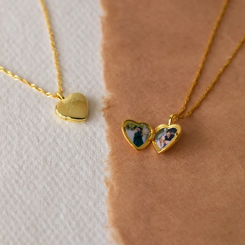 personalized locket necklace jewelry gift for maid of honor